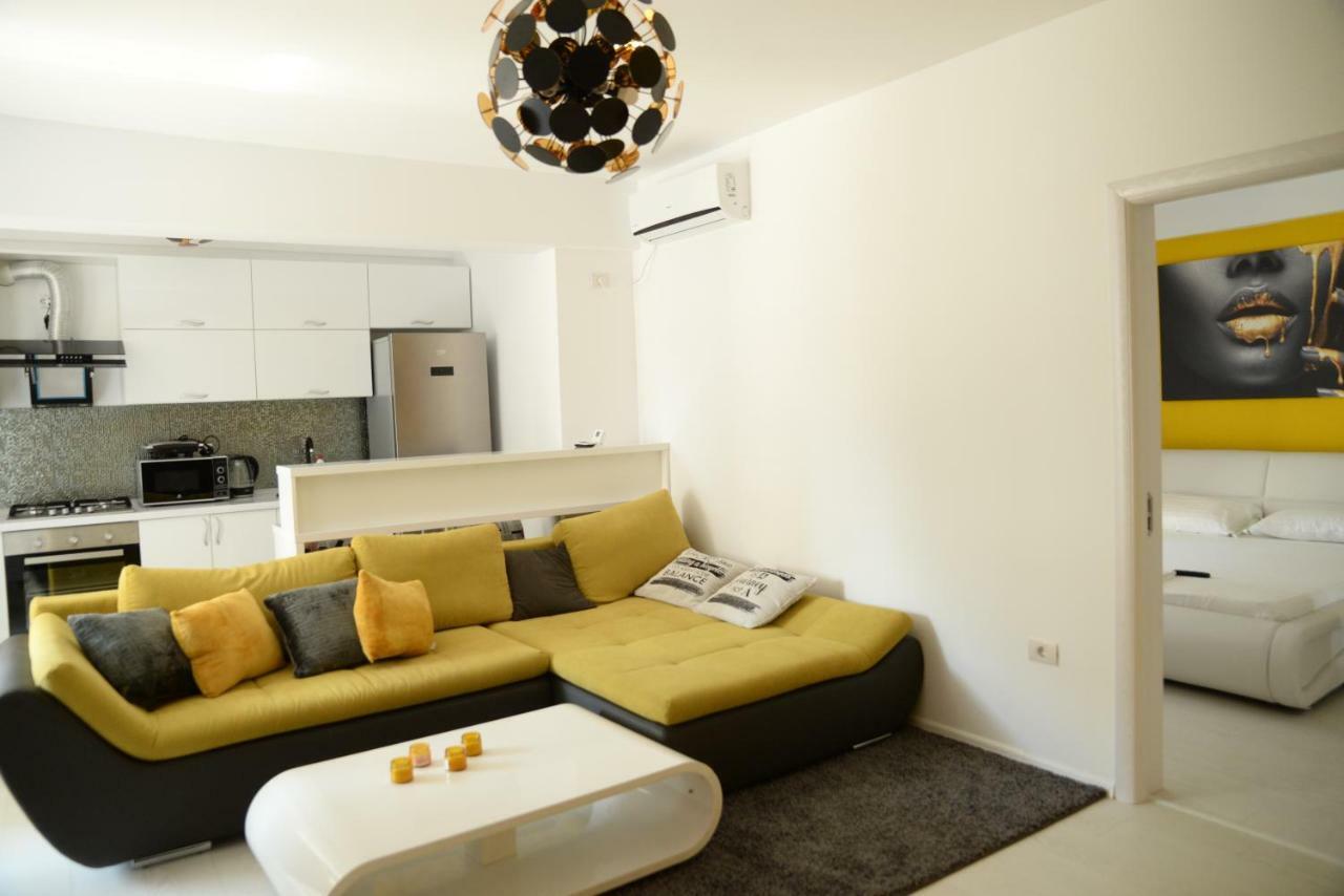 Appartamento Milan Năvodari Esterno foto